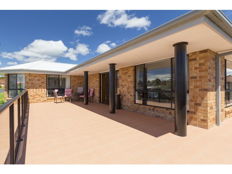 19 Moorong Crescent, Malua Bay NSW 2536