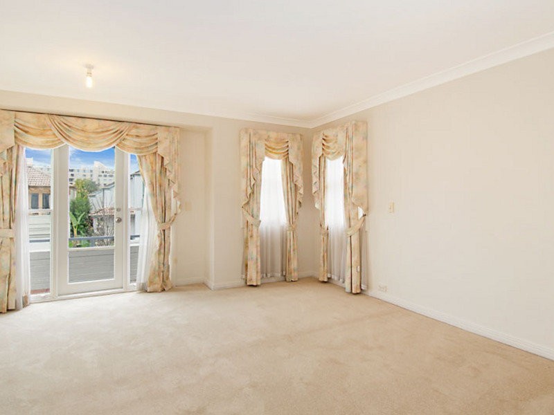 31 Brompton Road, Kensington NSW 2033