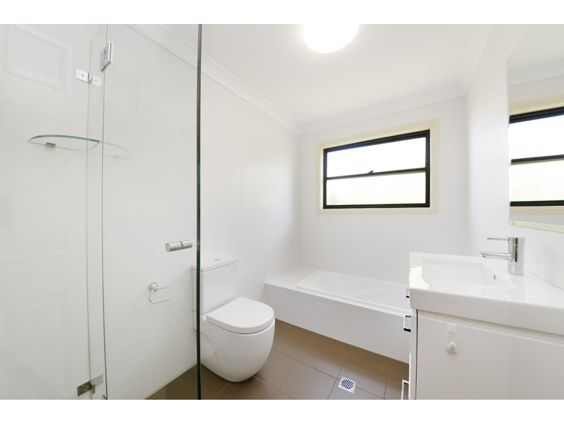 72 Mawson Pde, Chifley NSW 2036