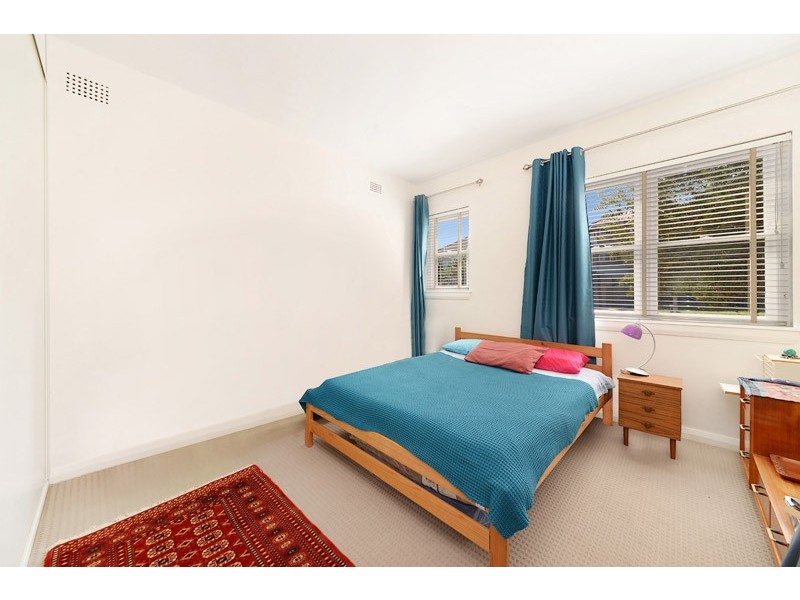 2/23 Hastings Pde, Bondi NSW 2026