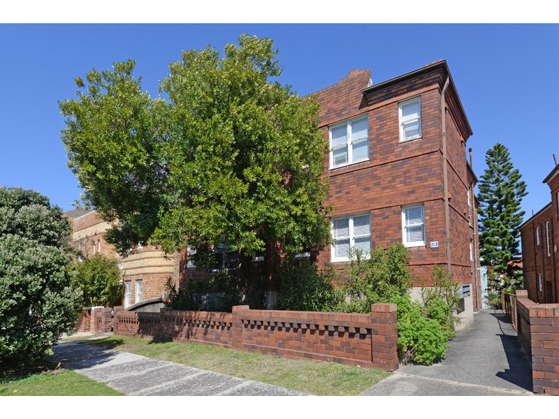 2/23 Hastings Pde, Bondi NSW 2026