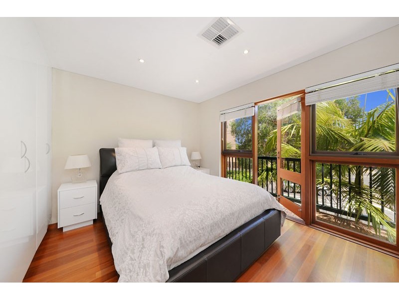 65B Moore Park Rd, Paddington NSW 2021