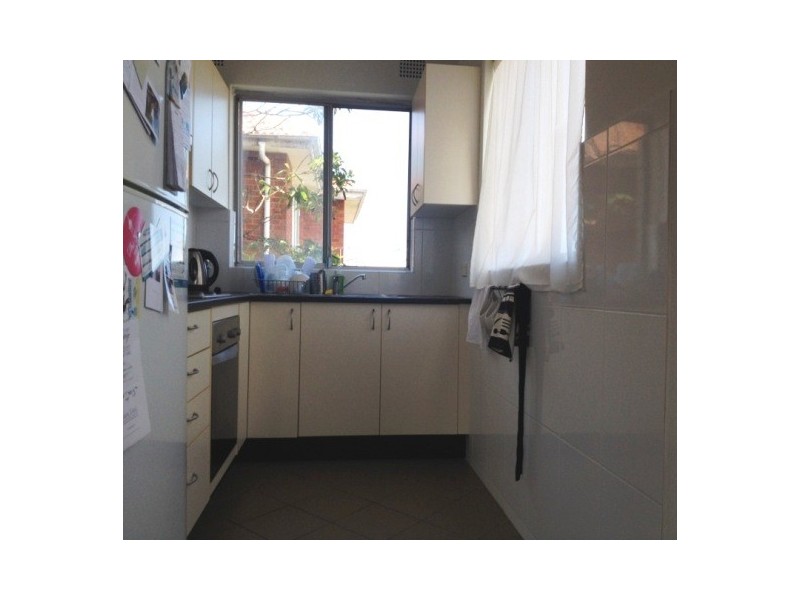 2/11 Salisbury Rd, Kensington NSW 2033