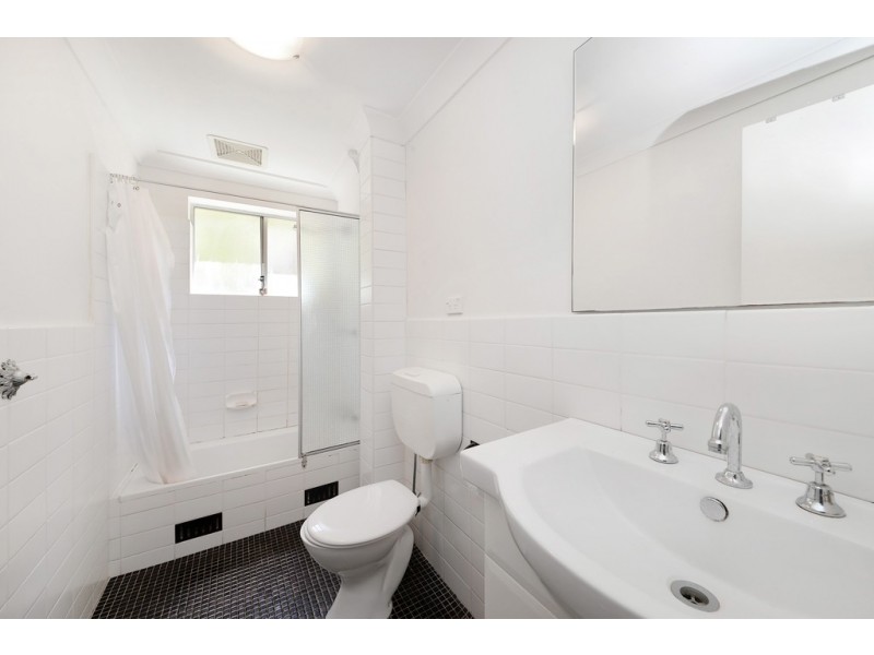2/106 Botany Street, Randwick NSW 2031