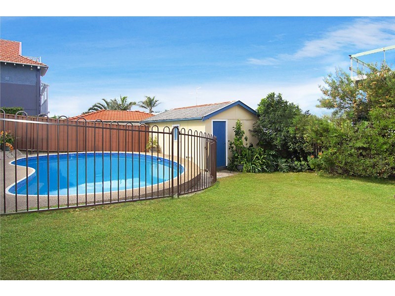 20 Moore Street, Coogee NSW 2034