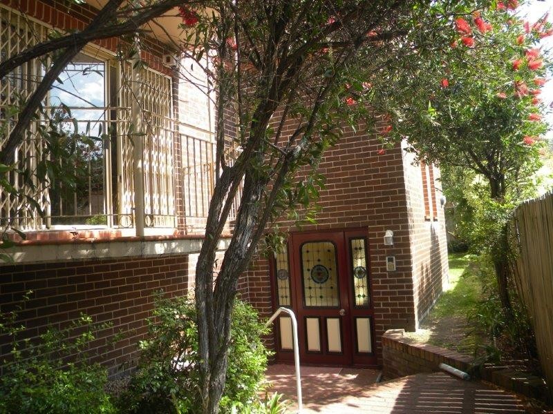 2/25 Doncaster Avenue, Kensington NSW 2033