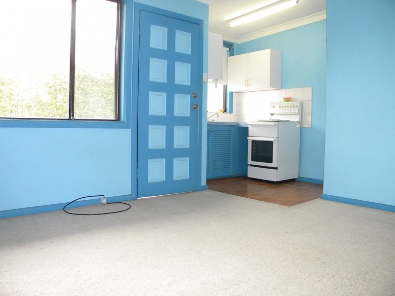 Rear 16 Caley Street, Chifley NSW 2036