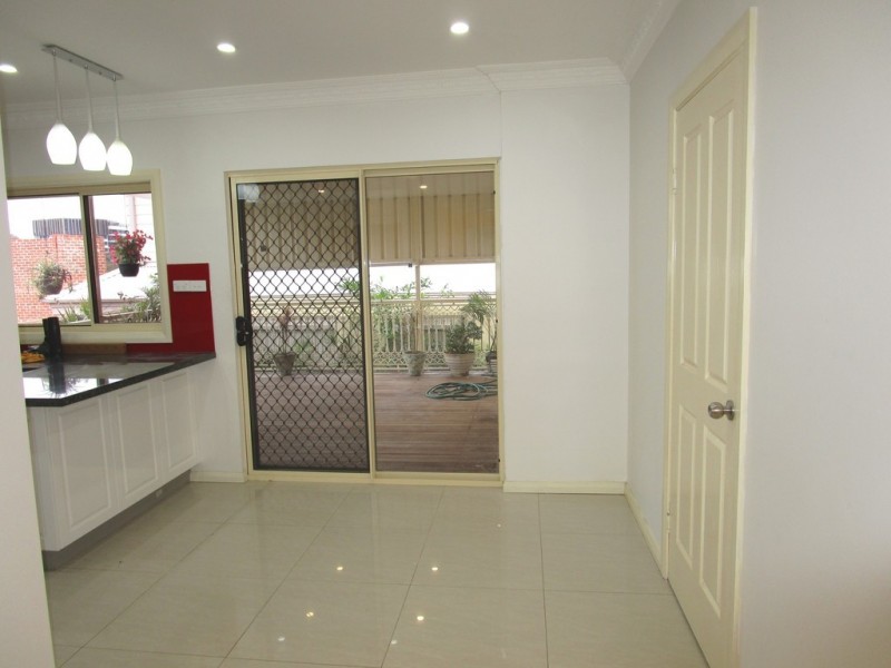 8 Wellington Street, Waterloo NSW 2017