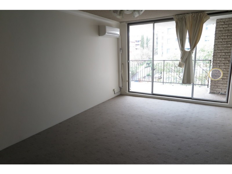 8B/3-5 Anzac Parade, Kensington NSW 2033