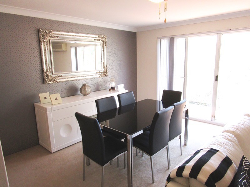 33/1-7 Gloucester Place, Kensington NSW 2033