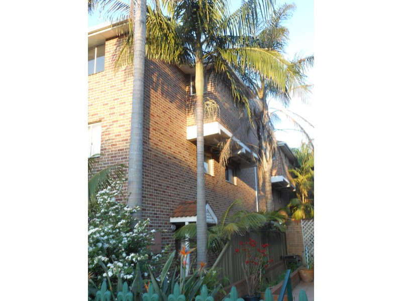 2/5 Lorne Avenue, Kensington NSW 2033