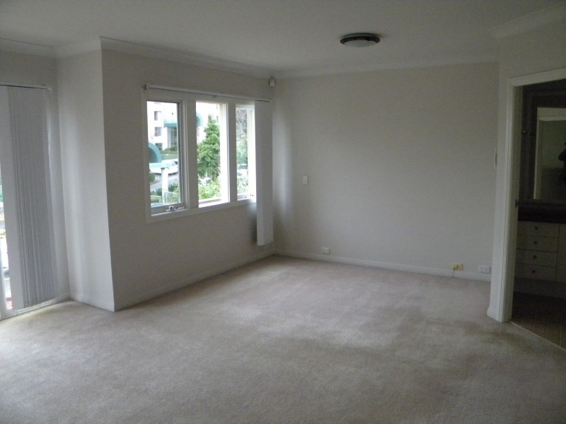 62 Brompton Road, Kensington NSW 2033