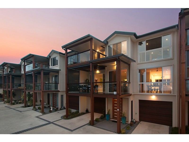 2/9 Fairway Drive, Banora Point NSW 2486