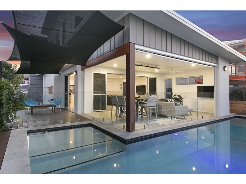 10 Trestles Avenue, Casuarina NSW 2487