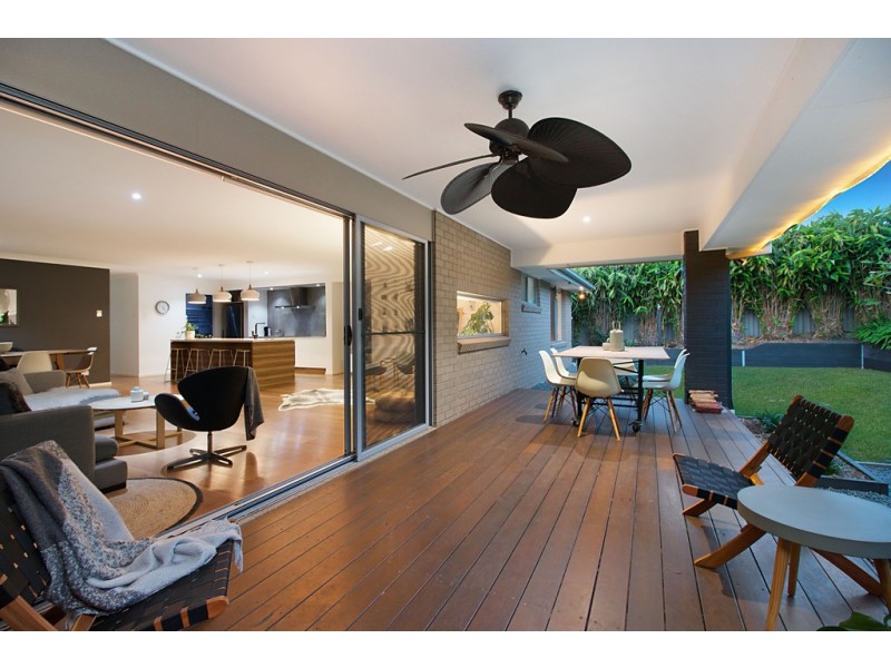 22 Mylestom Circle, Pottsville NSW 2489