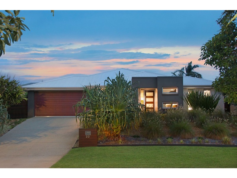 22 Mylestom Circle, Pottsville NSW 2489