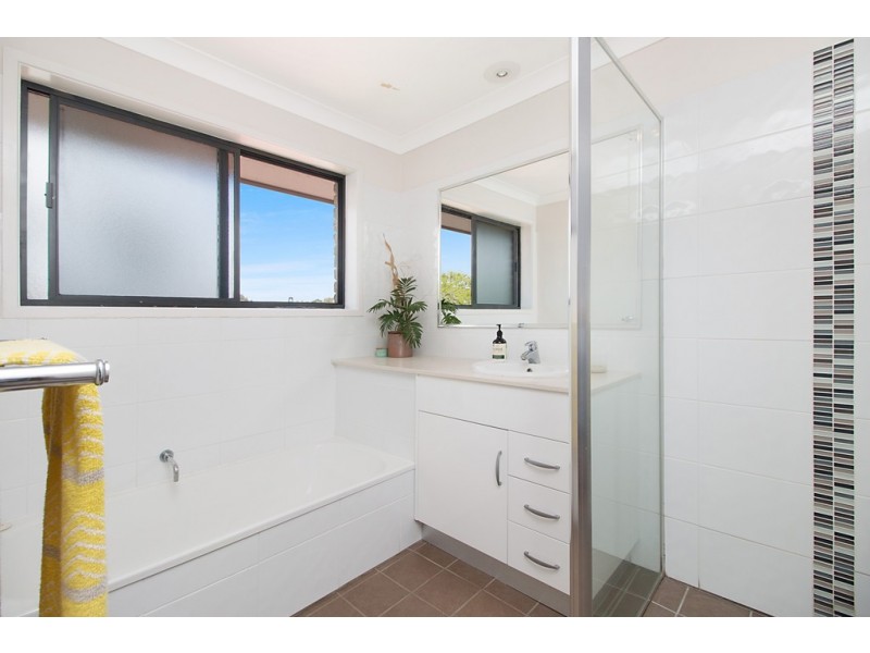 28 Surfside Crescent, Pottsville NSW 2489
