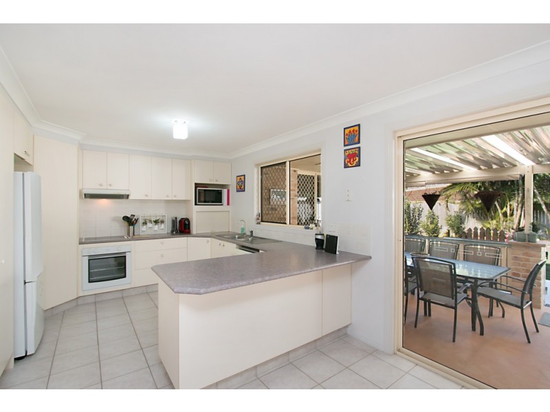 56 Kildare Drive, Banora Point NSW 2486