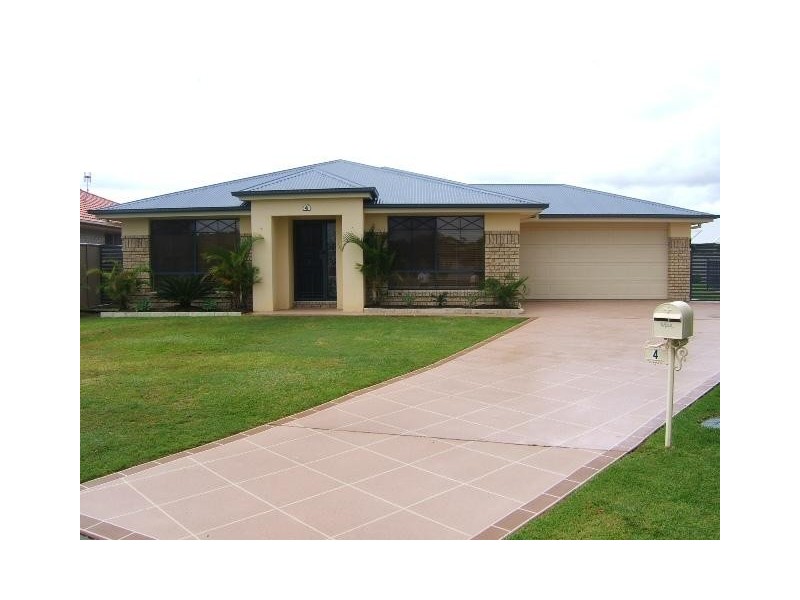 4 Iluka Court, Pottsville NSW 2489
