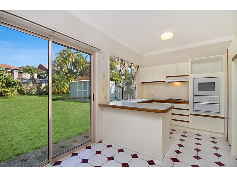 22 Covent Gardens Way, Banora Point NSW 2486