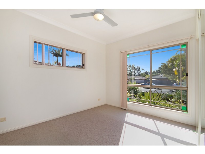 22 Covent Gardens Way, Banora Point NSW 2486