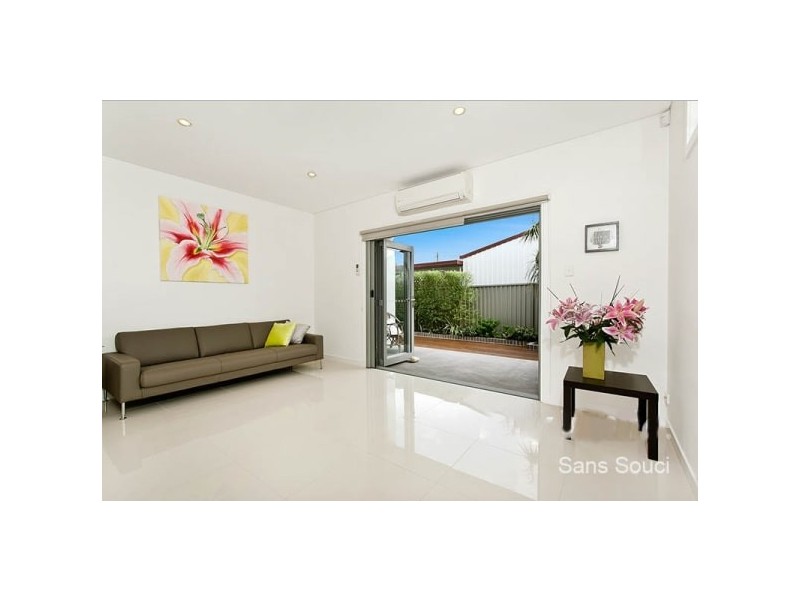 33A Moorefield Estate, Kogarah NSW 2217