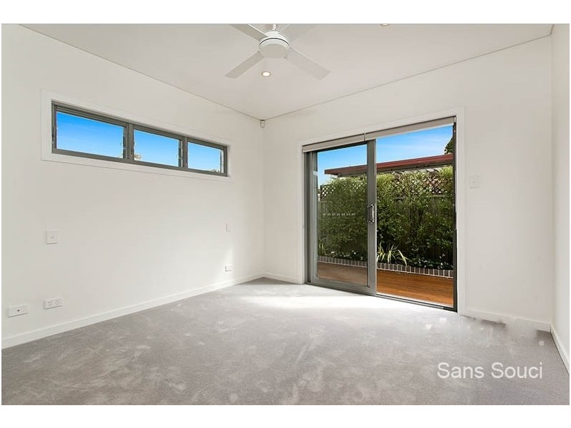 33A Moorefield Estate, Kogarah NSW 2217