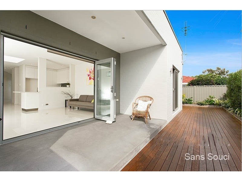 33A Moorefield Estate, Kogarah NSW 2217