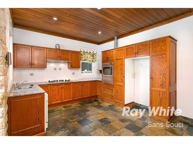 11 Tancred Avenue, Kyeemagh NSW 2216