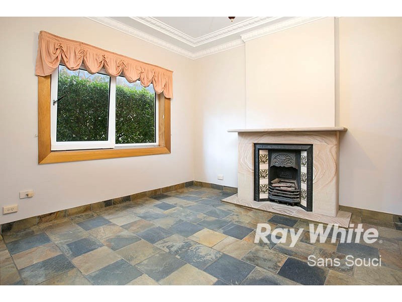 11 Tancred Avenue, Kyeemagh NSW 2216