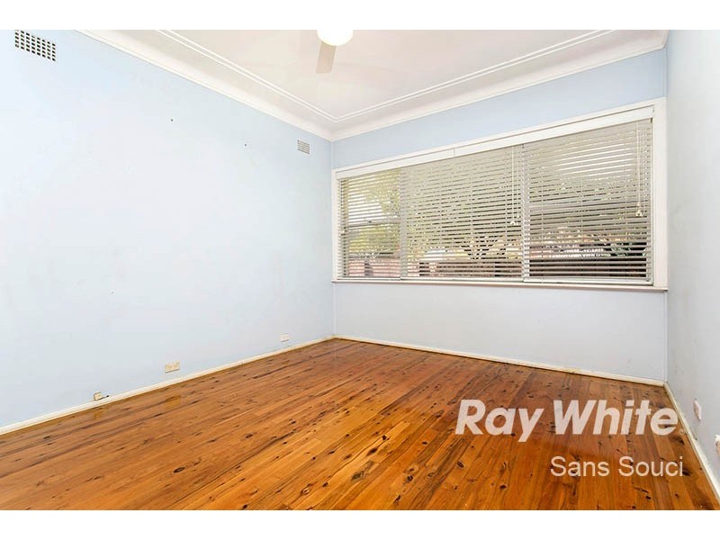39 Russell Avenue, Sans Souci NSW 2219