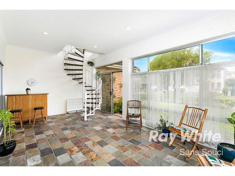 37 Colson Crescent, Monterey NSW 2217