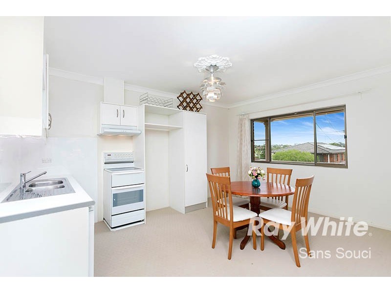 18 Carroll Street, Beverley Park NSW 2217