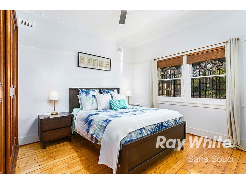 86 Crawford Road, Brighton-le-sands NSW 2216