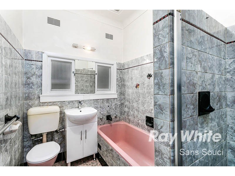 5 Colson Crescent, Monterey NSW 2217