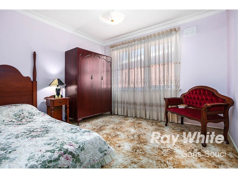 12 Chestnut Drive, Banksia NSW 2216