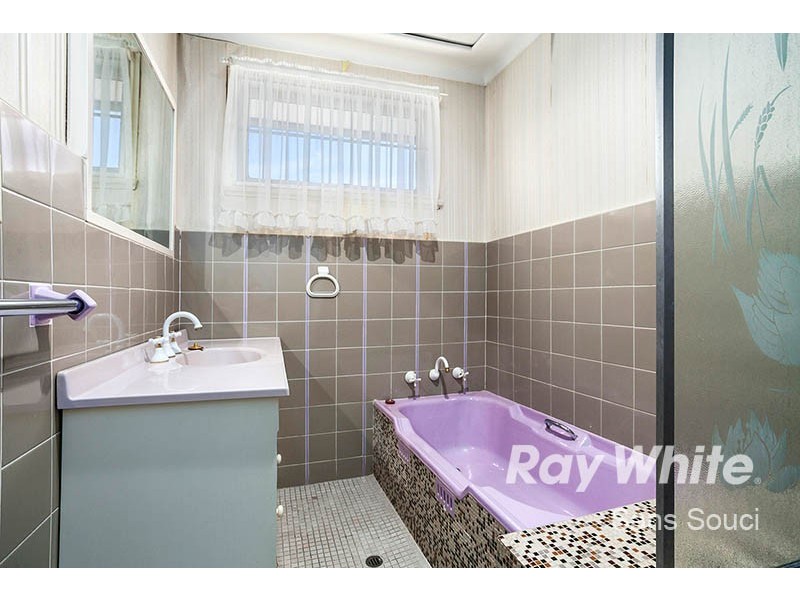 12 Chestnut Drive, Banksia NSW 2216