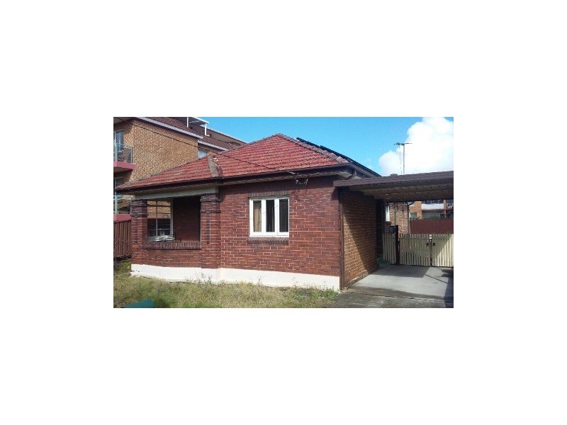 6 Cecil Street, Monterey NSW 2217