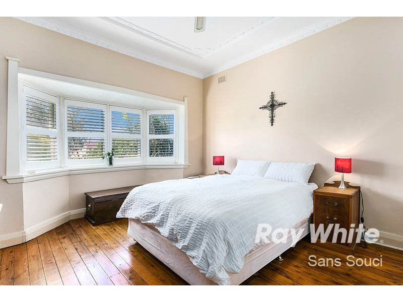 3 Francis Street, Carlton NSW 2218