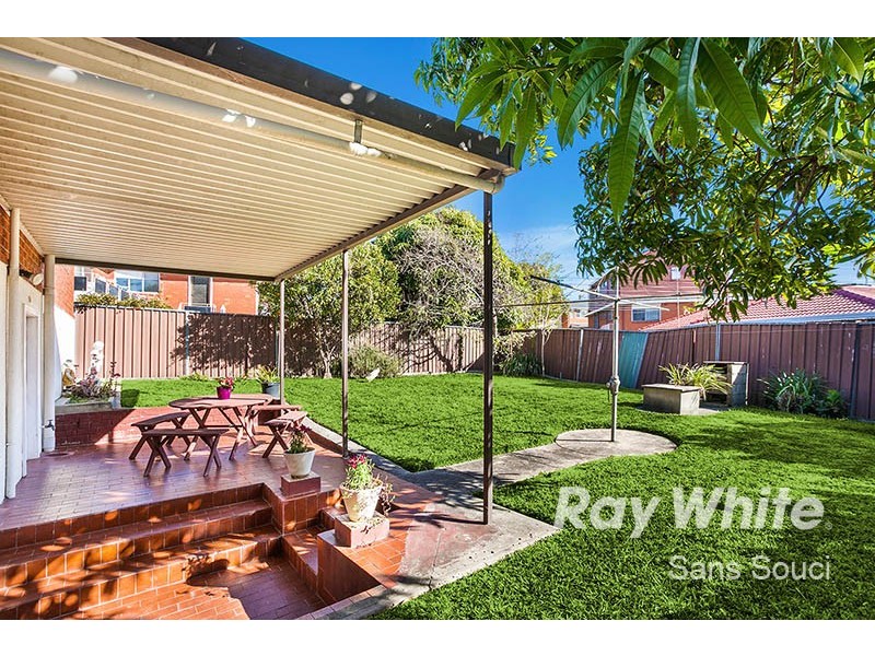 12 Chestnut Drive, Banksia NSW 2216