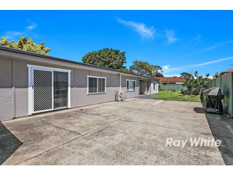 1/240 The Grand Parade, Ramsgate Beach NSW 2217