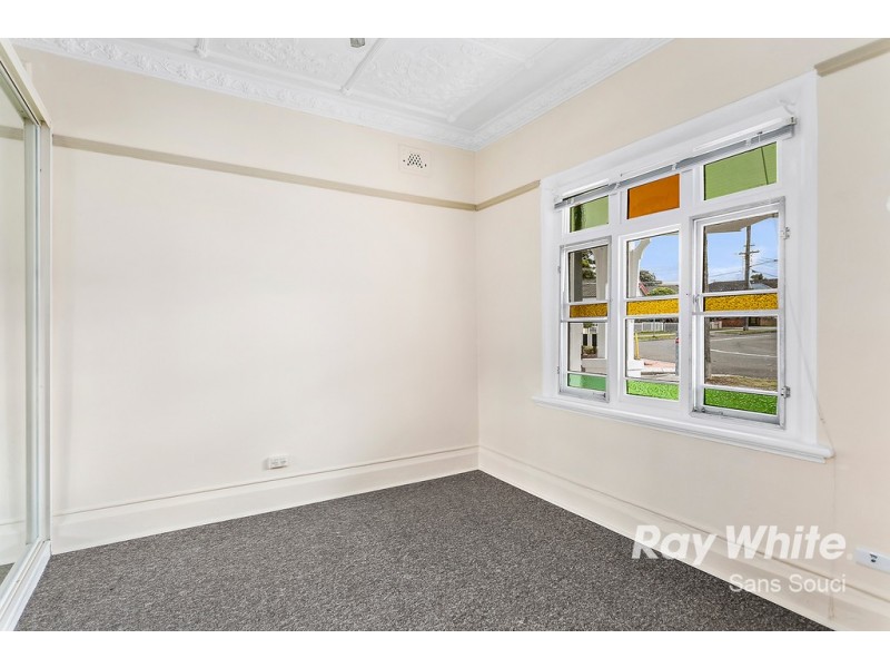 18 Shaw Street, Kogarah NSW 2217