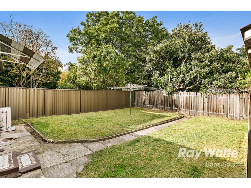 18 Shaw Street, Kogarah NSW 2217