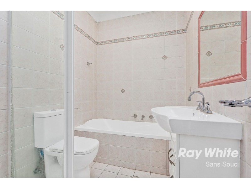 1 Colson Crescent, Monterey NSW 2217