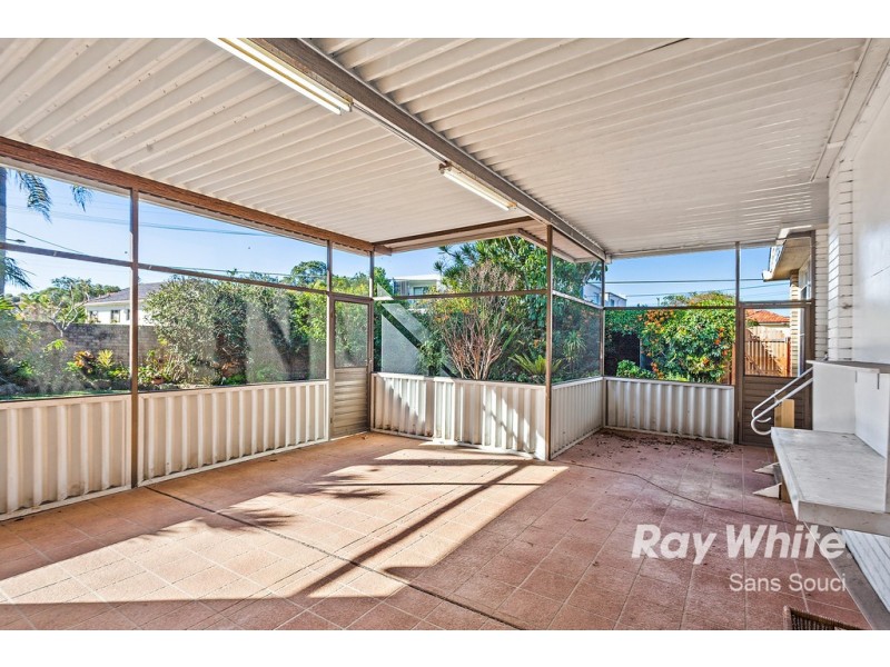 1 Colson Crescent, Monterey NSW 2217