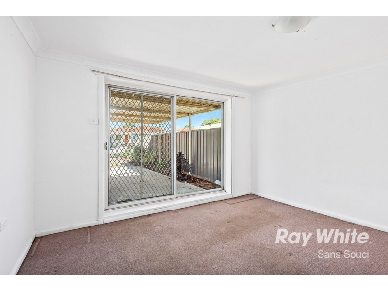 1 Colson Crescent, Monterey NSW 2217