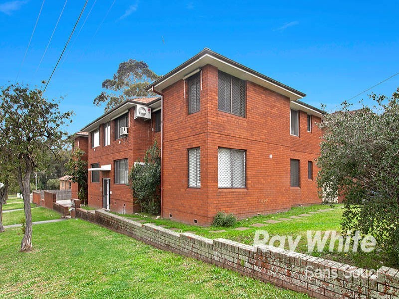 7/33 Graham Road, Narwee NSW 2209