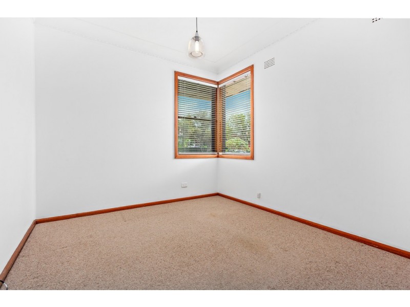 28 Moorefield Avenue, Kogarah NSW 2217