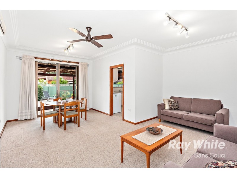 28 Moorefield Avenue, Kogarah NSW 2217