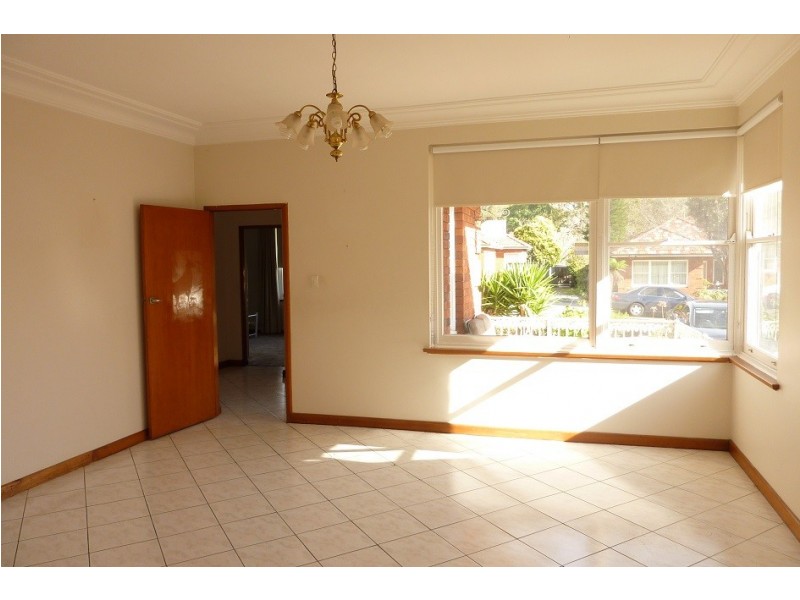 6 Lachal Ave, Kogarah NSW 2217